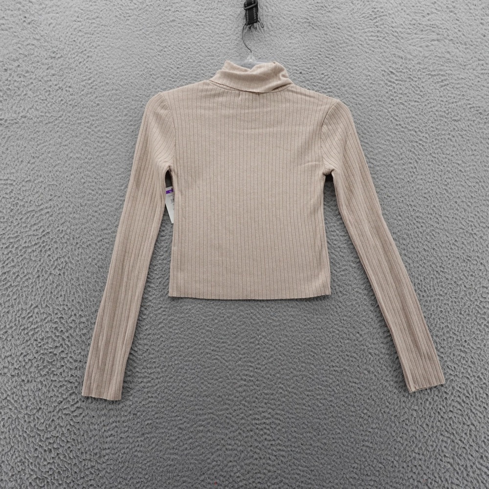 Urban Social Ribbed Knit Turtleneck Long Sleeve Cropped Top Beige Small NEW - Picture 2 of 11